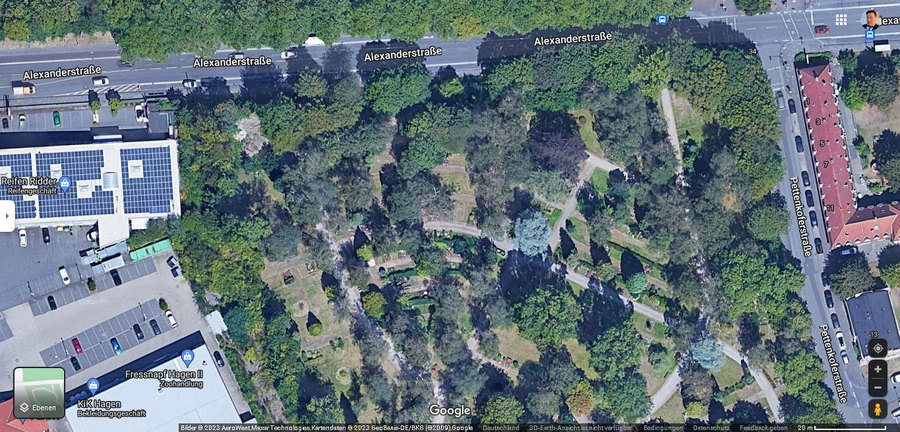 Friedhof Altenhagen ist zum Teil schon ein Park mit schönsten Bäumen