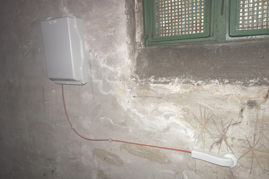 >>> welche Bautruppen - Bravo an Fa. Selecta - die Telekom AG aufgefahren hat um der Ahrstr. 7 Hagen (Ing. Büro Goebel) einen Top-Glasfaser-Anschluss bereitzustellen - Danke trotz unverlangt.