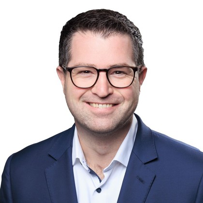 MdB mit denen Ing. Goebel neuerdings auf LinkedIN verbunden ist