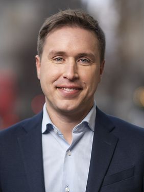 MdB mit denen Ing. Goebel neuerdings auf LinkedIN verbunden ist