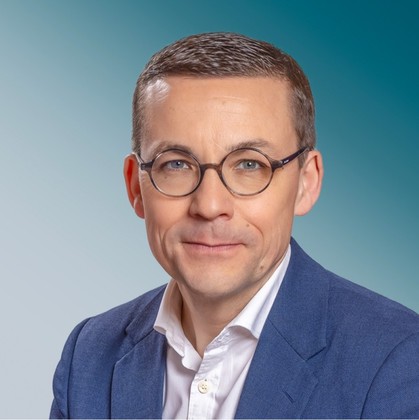 MdB mit denen Ing. Goebel neuerdings auf LinkedIN verbunden ist